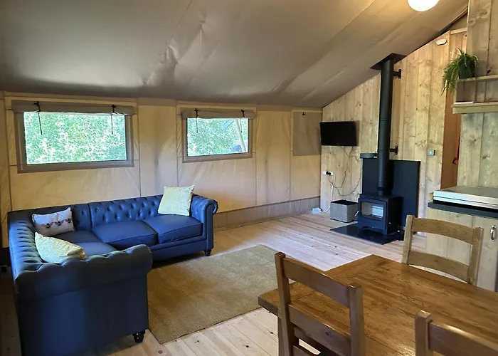 Cherry Tree Safari Lodge